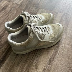 Everlane The Trainer Sneaker Size 9